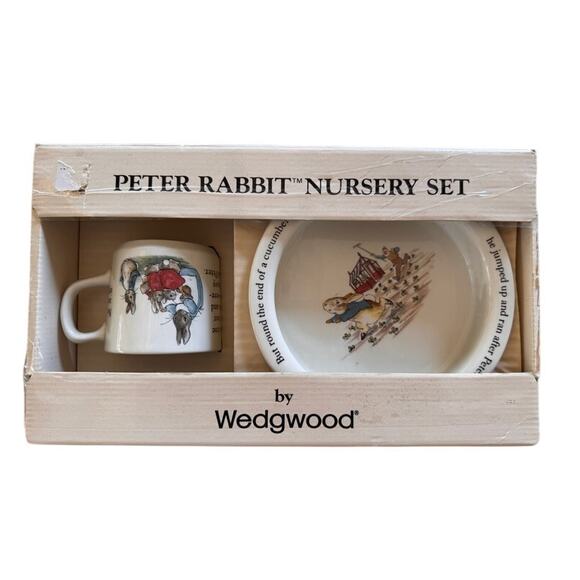 VINTAGE Wedgwood Peter Rabbit by Beatrix Potter 3-Piece Porcelain Nursery Set - Picture 1 of 4